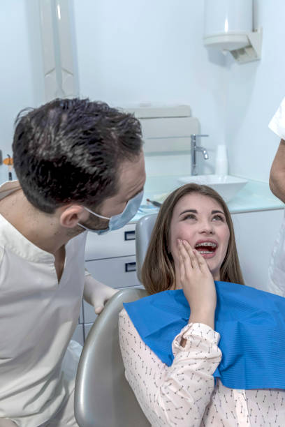 Best Pediatric Emergency Dentist in Wtmore Village, HI